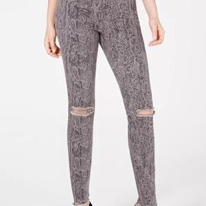 Rewash Junior’s Stevie Snakeskin Print Jeans Size 7R